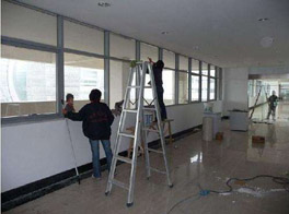 廠房開荒保潔?:內(nèi)墻怎么清洗?