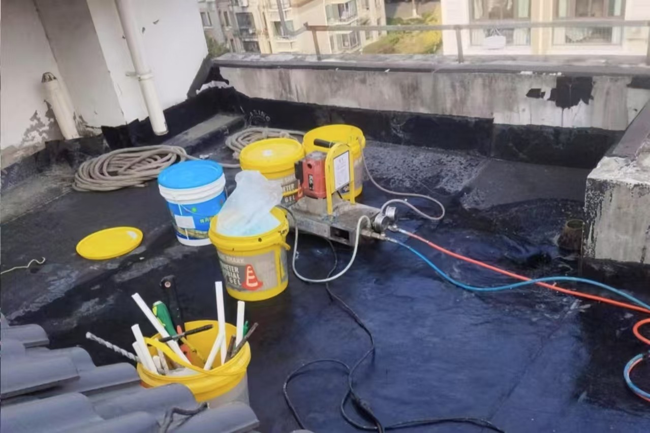 防水材料大揭秘｜如何選擇最適合您家的防水方案